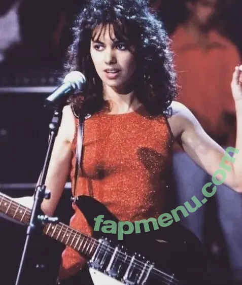 Susanna Hoffs nude photo #0021 (susannahoffsofficial)