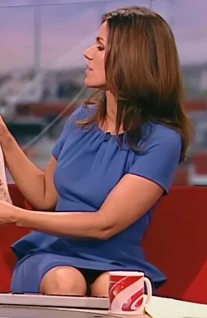 Susanna Reid / susannareid100 nude photo #0066