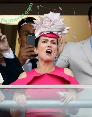 Susanna Reid / susannareid100 nude photo #0654