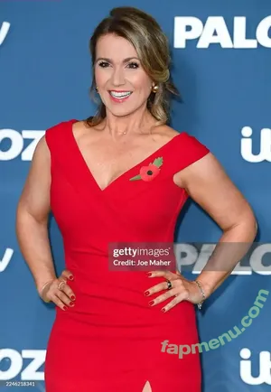 Susanna Reid / susannareid100 nude photo #0771