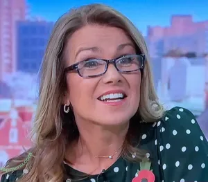 Susanna Reid / susannareid100 nude photo #0777