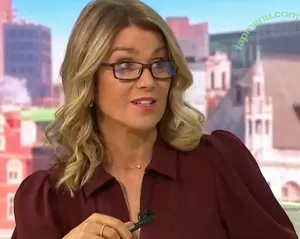 Susanna Reid / susannareid100 nude photo #0782