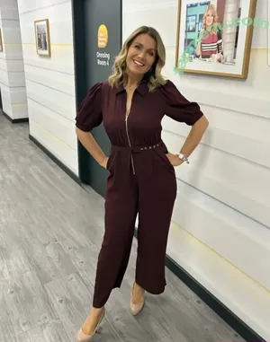 Susanna Reid / susannareid100 nude photo #0787