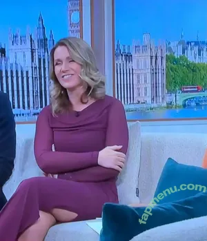 Susanna Reid / susannareid100 nude photo #0815