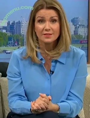 Susanna Reid / susannareid100 nude photo #0826