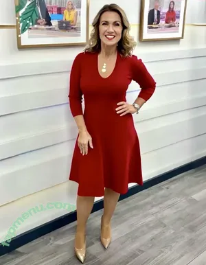 Susanna Reid / susannareid100 nude photo #0876