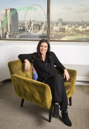 Susanna Reid / susannareid100 nude photo #0903