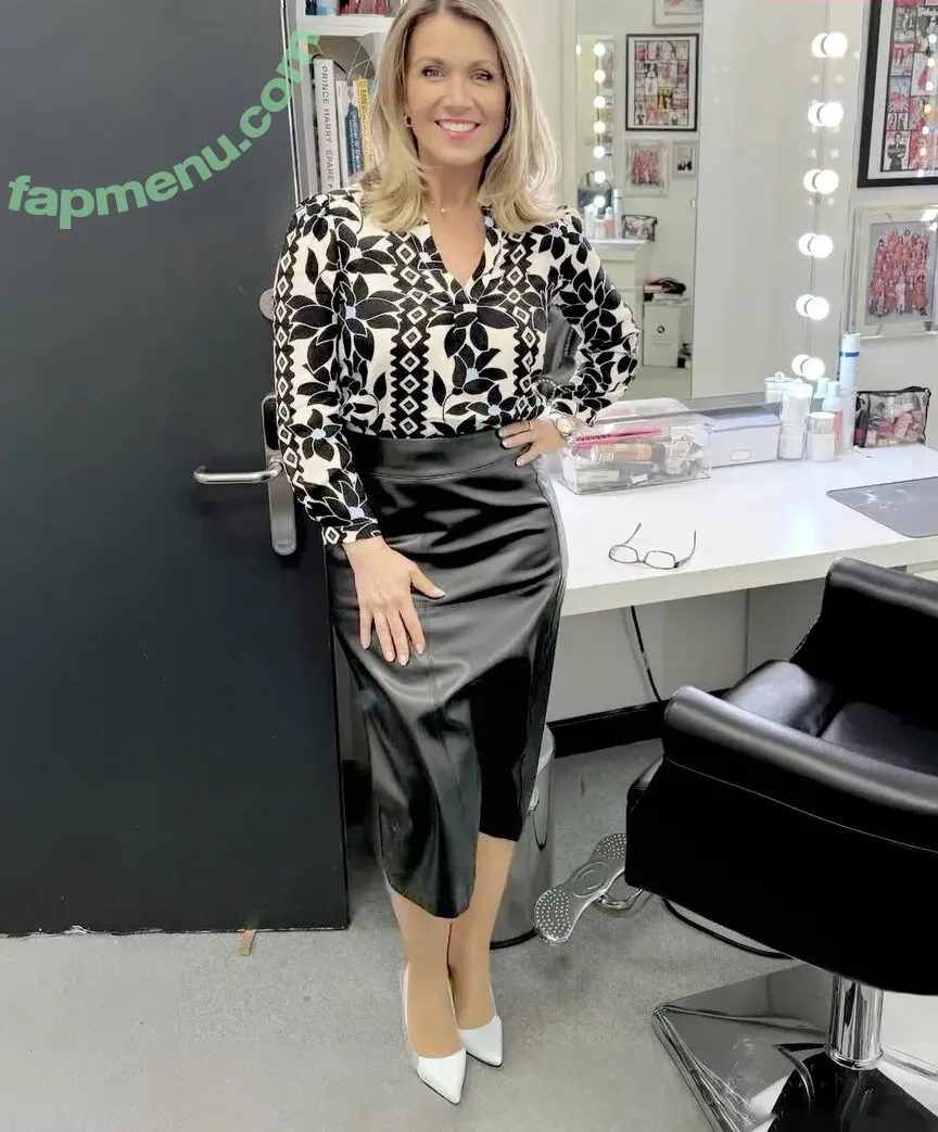 Susanna Reid nude photo #0854 (susannareid100)