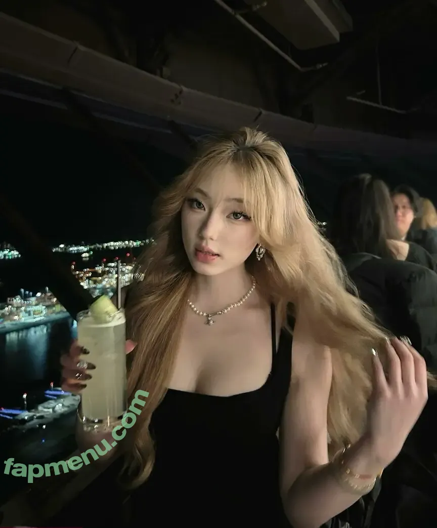 susansunn nude photo #0001 (susan_sun17)