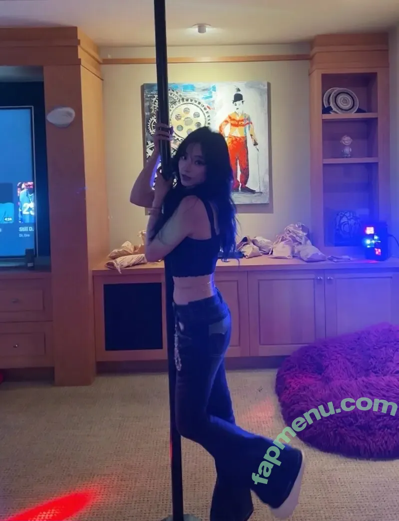 susansunn nude photo #0036 (susan_sun17)