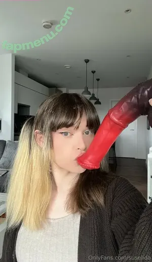 SusElida / itsellysaurus nude photo #0078