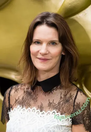 Susie Dent / susiedent nude photo #0018