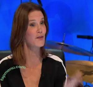 Susie Dent / susiedent nude photo #0023