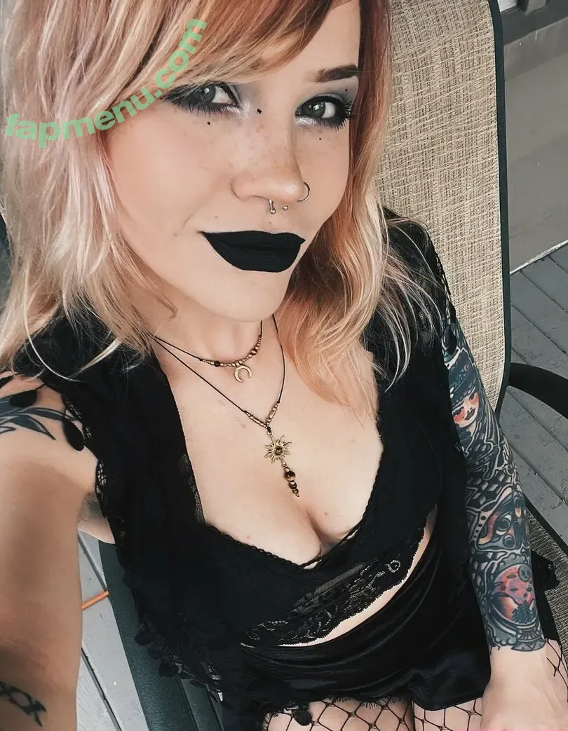 SuspiciousRavioli nude photo #0093 (sleepssmoke)