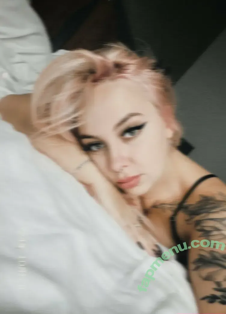 susselea nude photo #0022 (suseela_insta)