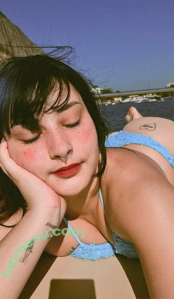 suuhflowers nude photo #0032 (suuhflowers)