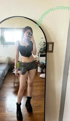 Suuhleena nude photo #0018