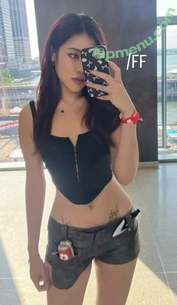 Suuhleena nude photo #0021 (Suuhleena)