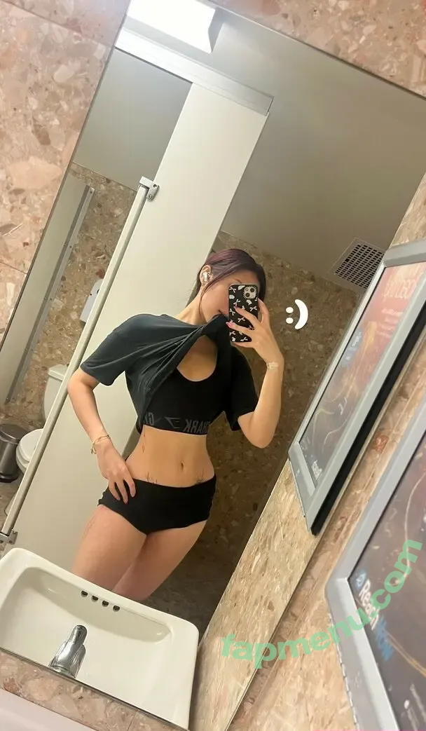 Suuhleena nude photo #0028 (Suuhleena)