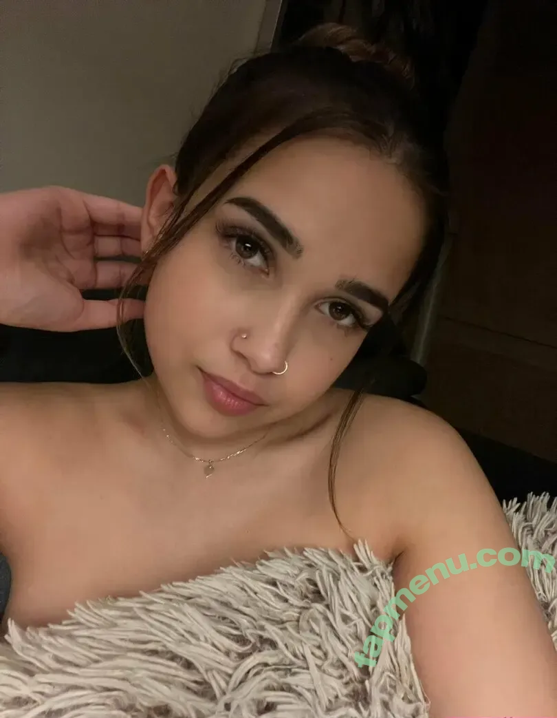 suziluna nude photo #0004 (suzilunaa)