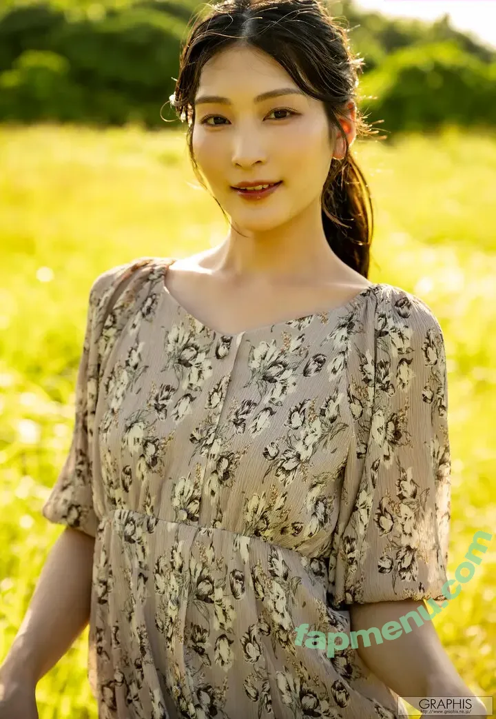 Suzu Honjo nude photo #0699 (honjo_suzu / honjosuzu)