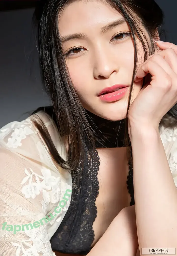 Suzu Honjo nude photo #0770 (honjo_suzu / honjosuzu)