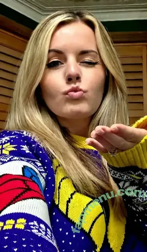 Suzy Lu / suzyluofficial nude photo #0294