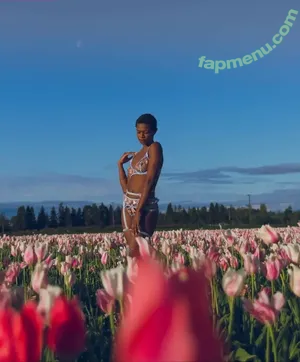 sveltegoddess / Autumn / autumn.busayo / autumnbusayo nude photo #0035