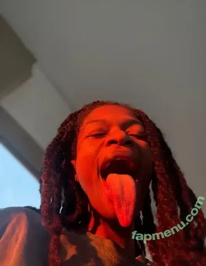 sveltegoddess / Autumn / autumn.busayo / autumnbusayo nude photo #0046