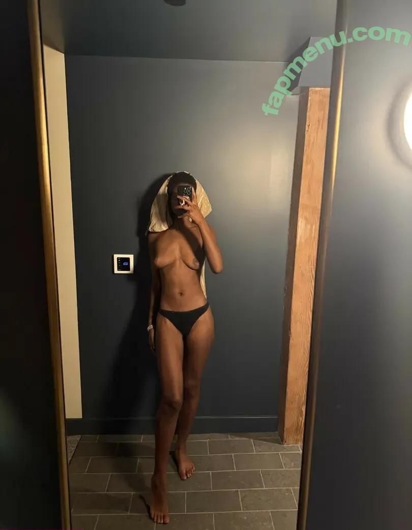 sveltegoddess nude photo #0037 (Autumn / autumn.busayo / autumnbusayo)