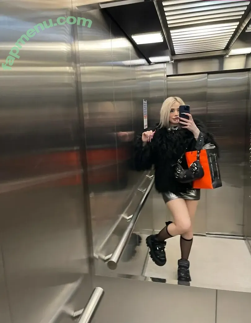 Sveta Sollar nude photo #0345 (Svetа Sollar / svetasollar)