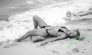 Svetlana Sinitsyna / Svetlana Shine / odnoklassnytsa nude photo #0343