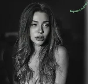 Svetlana Sinitsyna / Svetlana Shine / odnoklassnytsa nude photo #0374