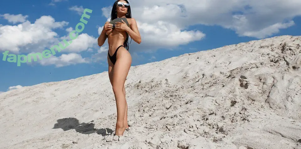 Svetlana Sinitsyna nude photo #0307 (Svetlana Shine / odnoklassnytsa)