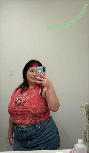 swaggymilkshake / swaggymiIkshake nude photo #0081