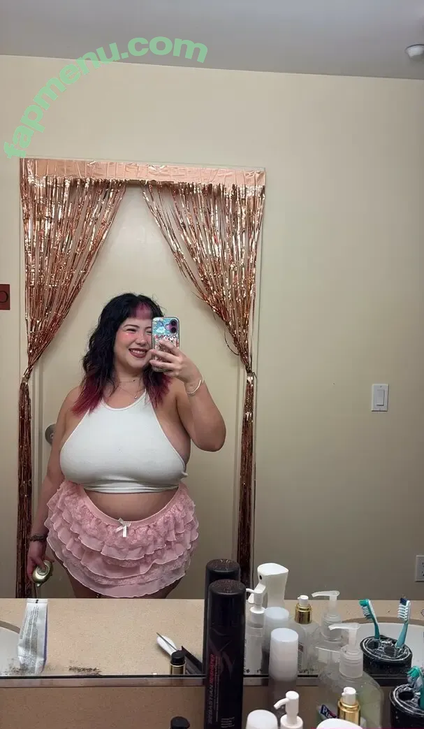 swaggymilkshake nude photo #0096 (swaggymiIkshake)