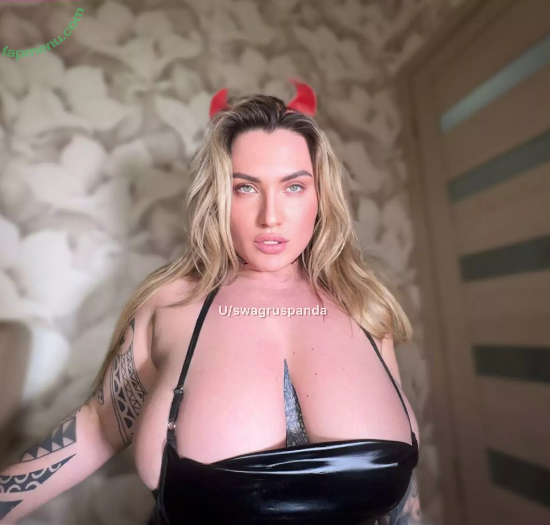SwagRussianPanda nude photo #0022 (SwagRussianPanda)