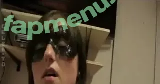 Swallowgirlprivat nude photo #0013 (Swallowgirlprivat)