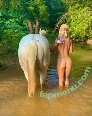 Swamp Barbee / bayoubarbeee / swampbarbieofficial nude photo #0084