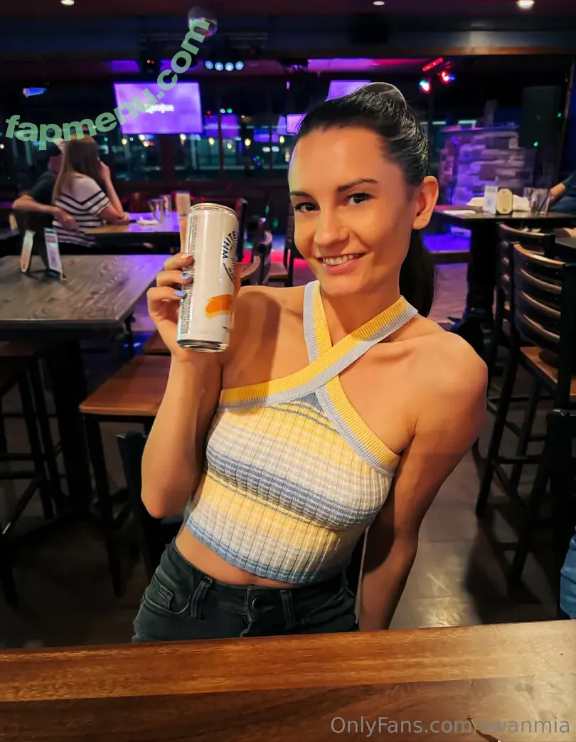 swanmia nude photo #0114 (swanmiami)