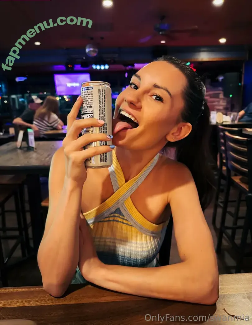 swanmia nude photo #0115 (swanmiami)