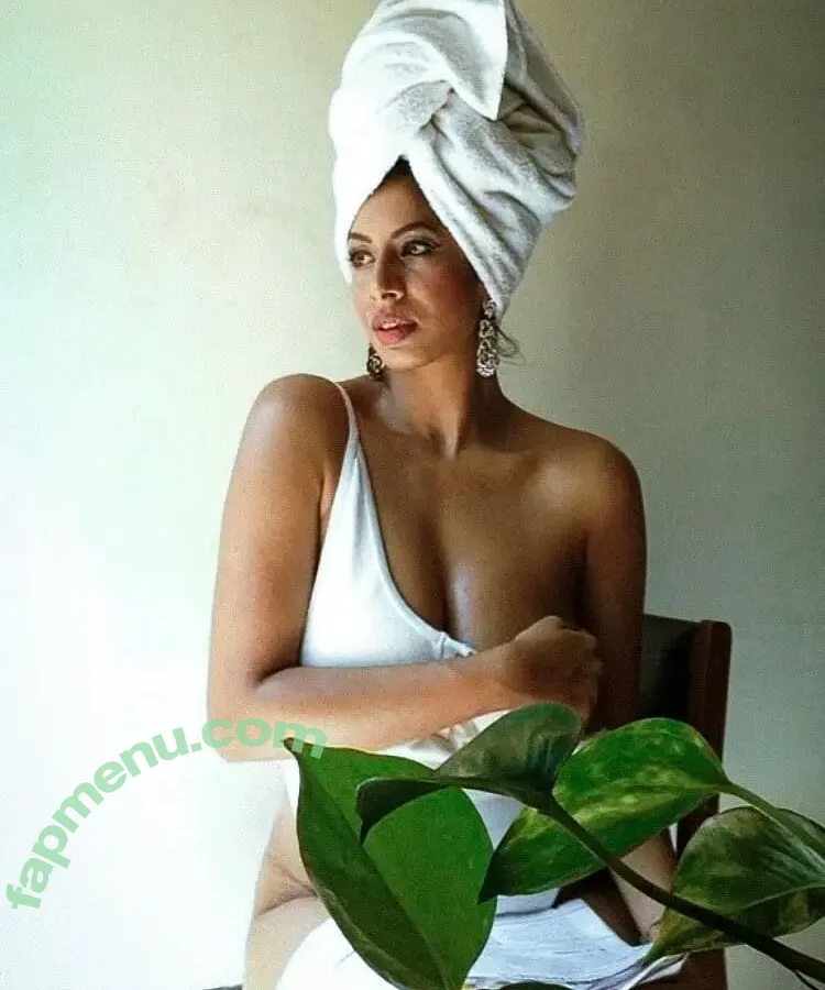 Swati Jain nude photo #0062 (Itsswatijain)