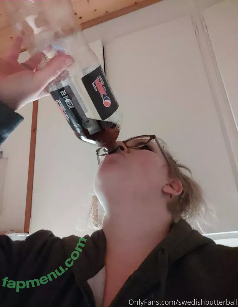swedishbutterball nude photo #0046 (swedishbutterball)