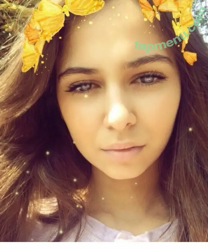 Sweet Kayley nude photo #0080 (Gloria Roshka / gloriaroshka / sweet_kayley)