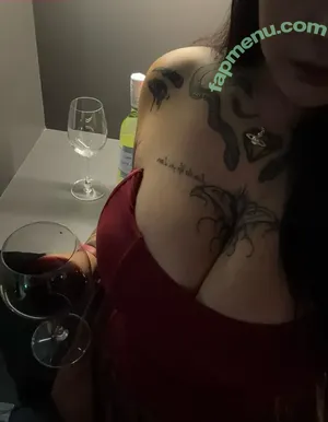 sweet_milk2256 / me600cc / namwan_600cc / sweet_milk1999 nude photo #0004