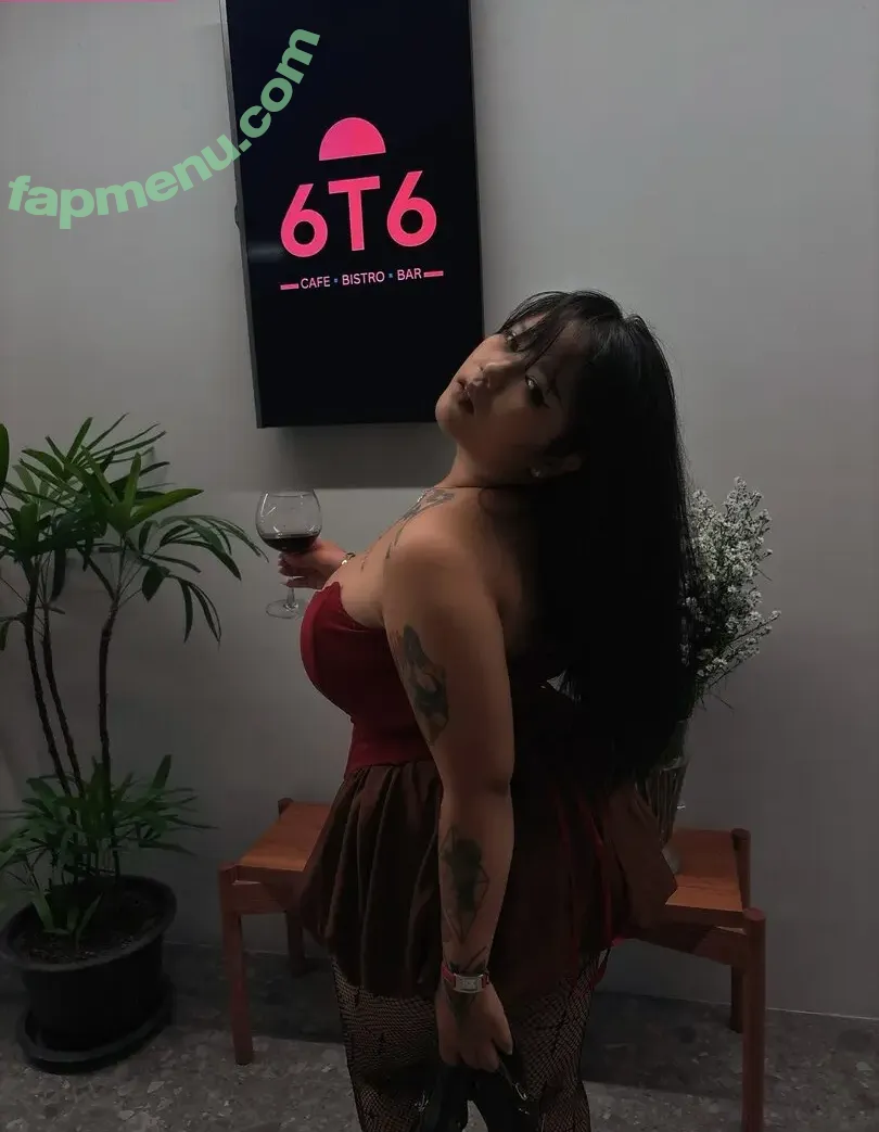 sweet_milk2256 nude photo #0006 (me600cc / namwan_600cc / sweet_milk1999)