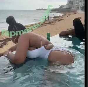 Sweet Tea / its.sweet.tea nude photo #0147