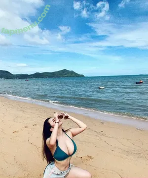 sweet850811 / 田甜 nude photo #0104