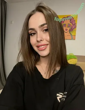 sweetbunnix / smollbunnix nude photo #0018