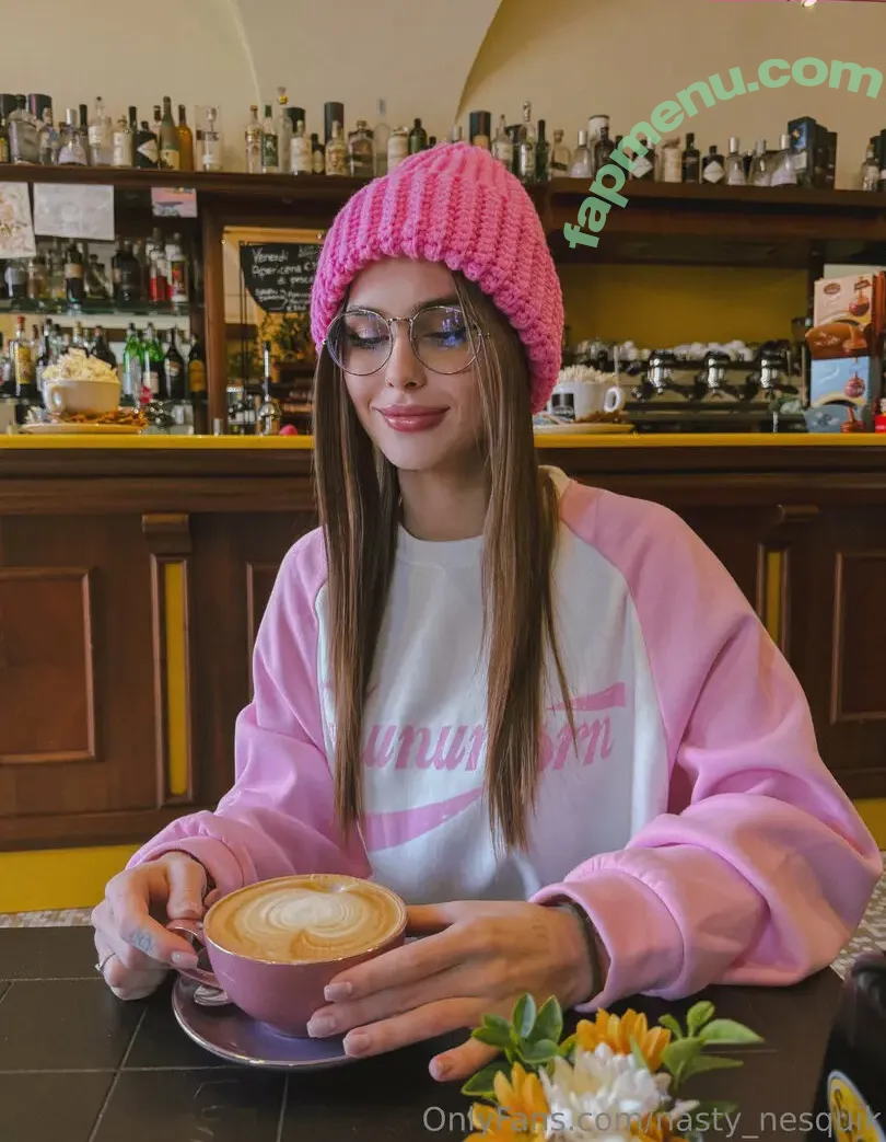 sweetbunnix nude photo #0006 (smollbunnix)